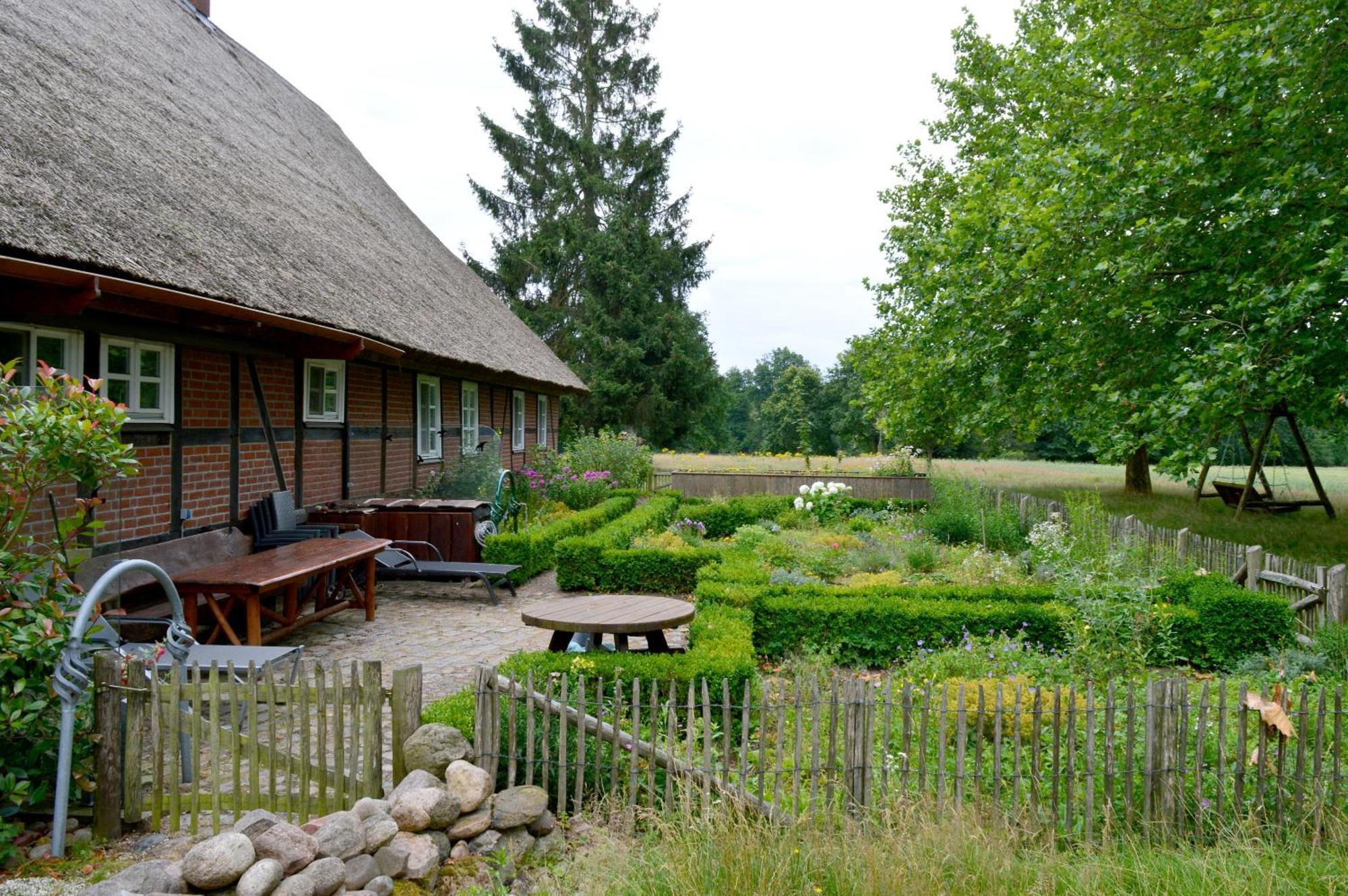 Ferienwohnung Juttashof Camin Exterior photo